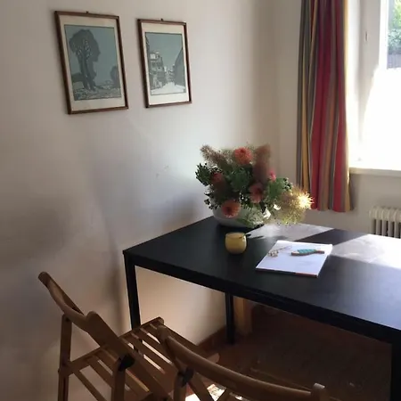 Semesterbostad Eva's Stadthaus *